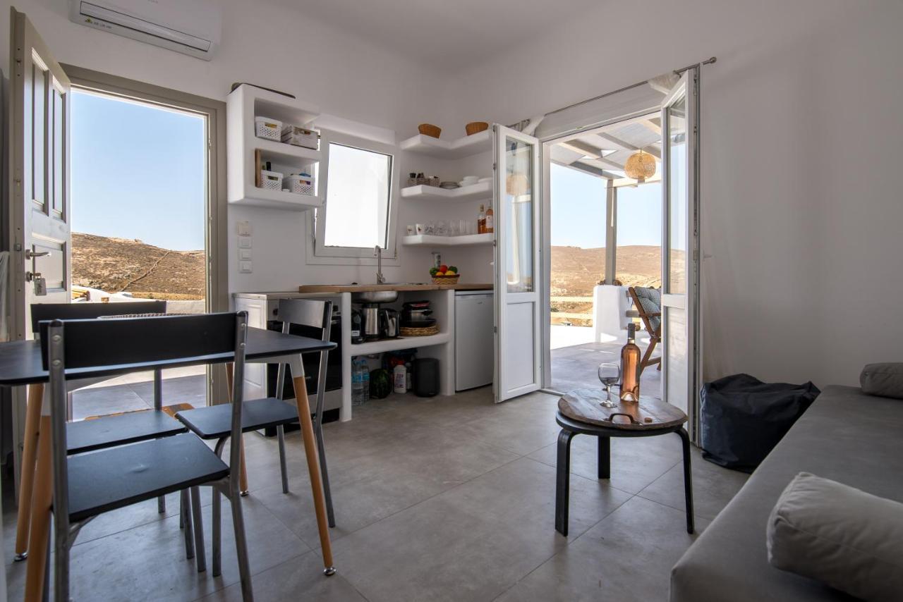 Miramare Suites Mykonos Merchia Beach Bagian luar foto