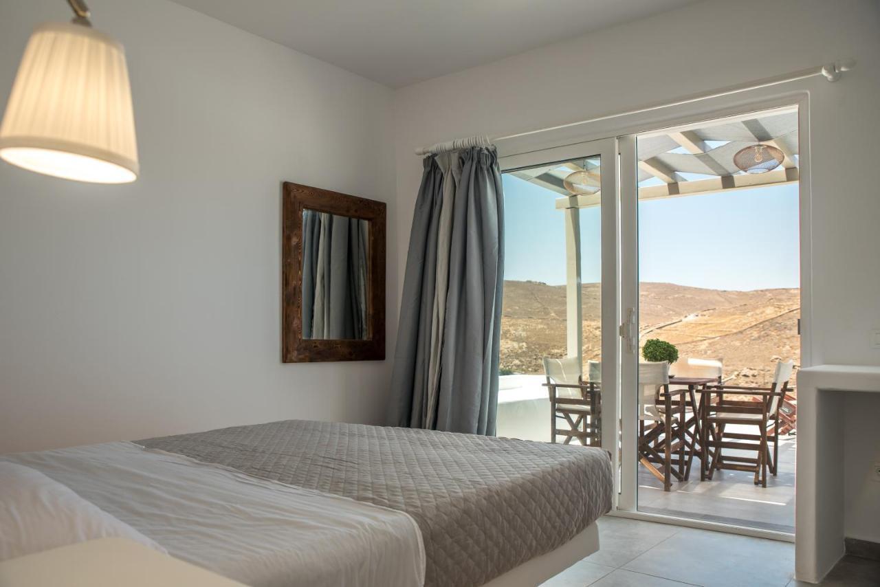 Miramare Suites Mykonos Merchia Beach Bagian luar foto