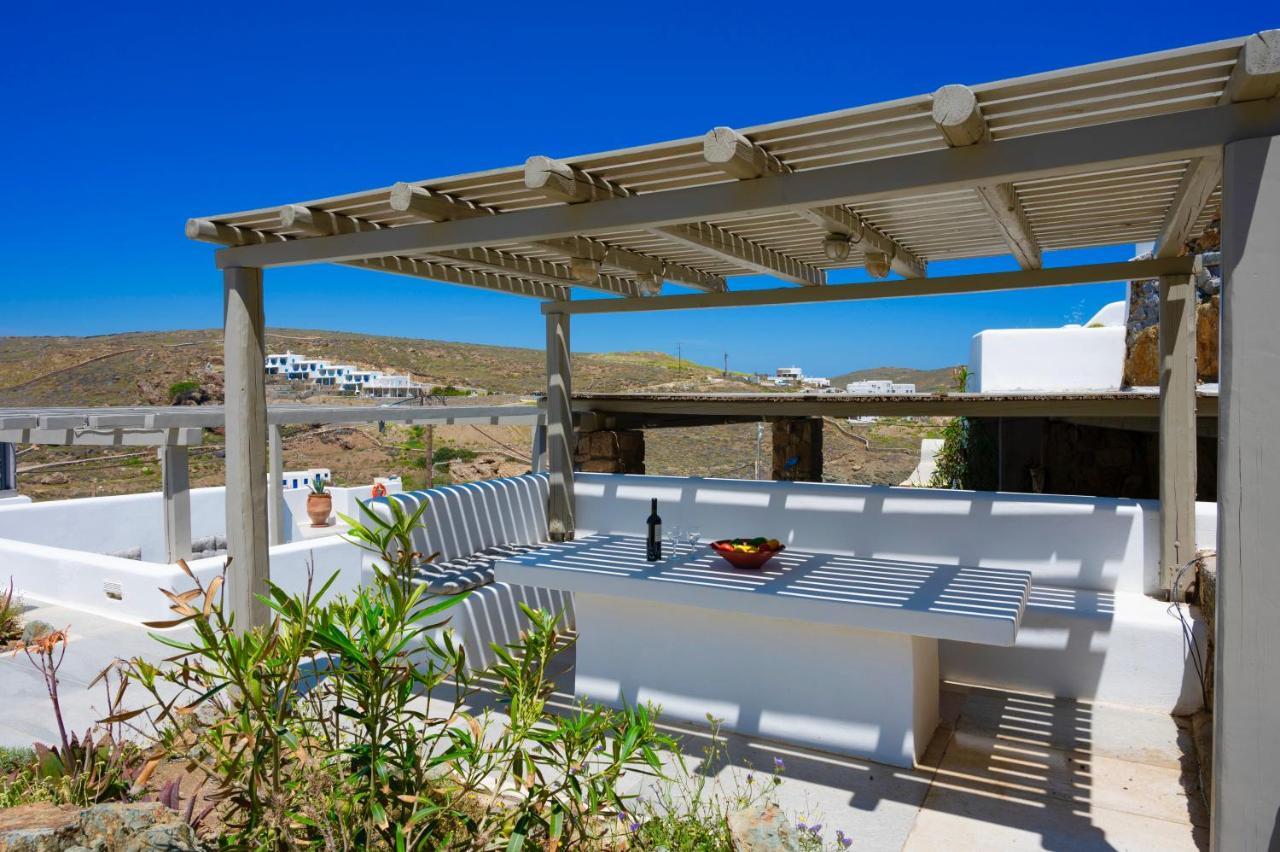 Miramare Suites Mykonos Merchia Beach Bagian luar foto