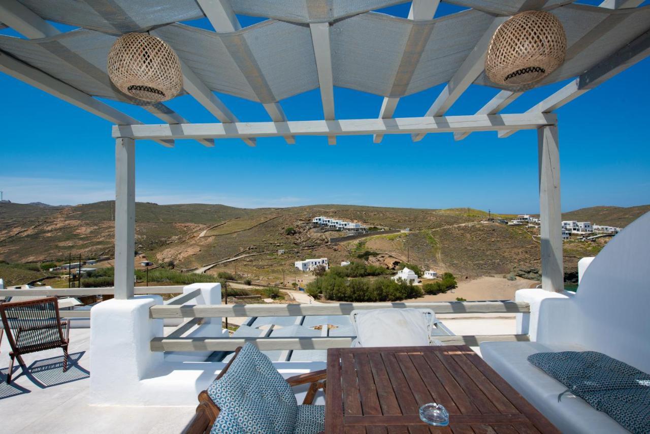 Miramare Suites Mykonos Merchia Beach Bagian luar foto