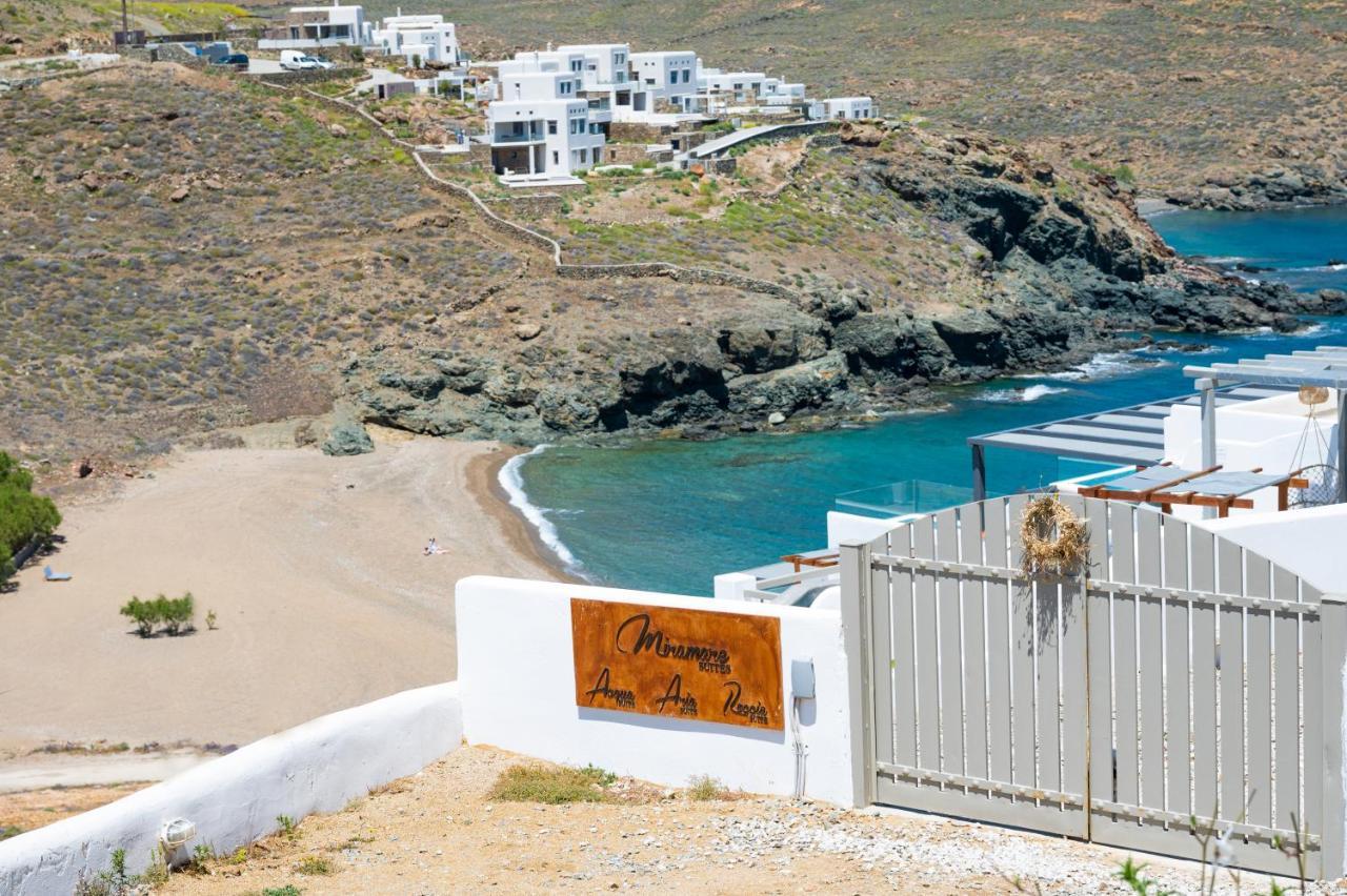Miramare Suites Mykonos Merchia Beach Bagian luar foto