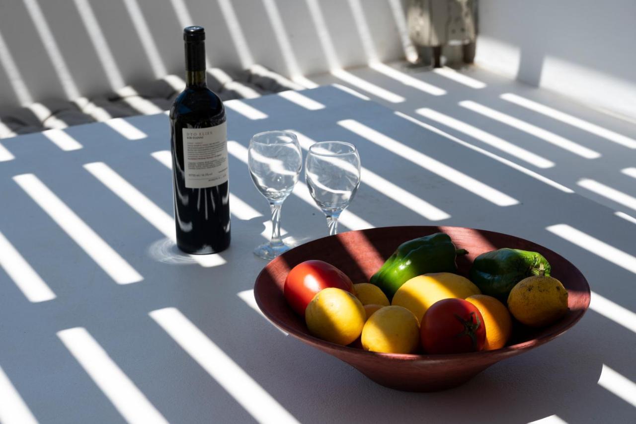 Miramare Suites Mykonos Merchia Beach Bagian luar foto